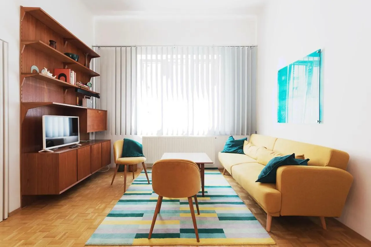 Vintage Design Apartment Wien Österreich