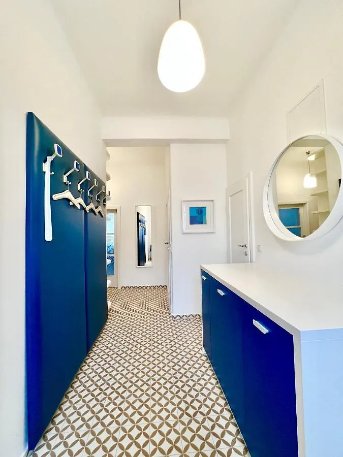 Vintage Design Apartments Vienna 0*,