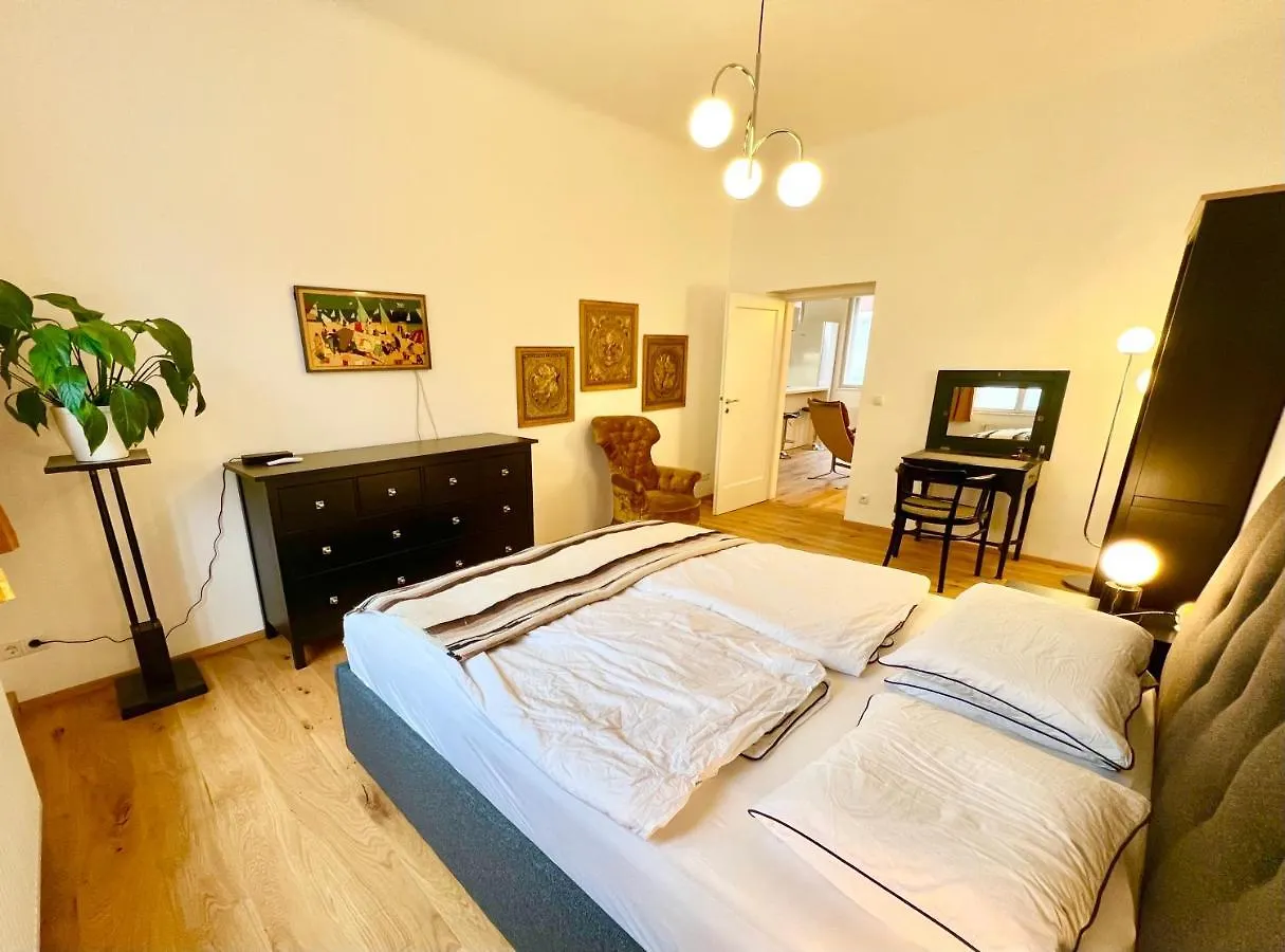 Vintage Design Apartments Vienna 0*,  Austria